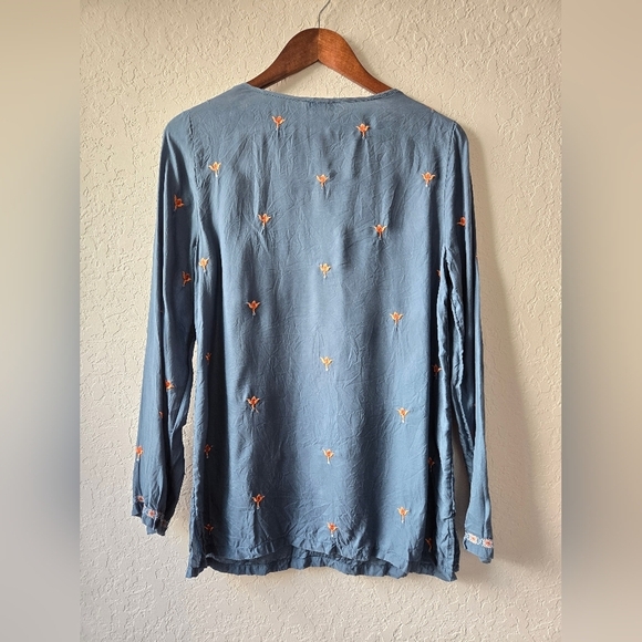 Sundance Floral Boho Silk Like Cordelia Tunic Embroidered Blue Blouse small - Picture 8 of 10